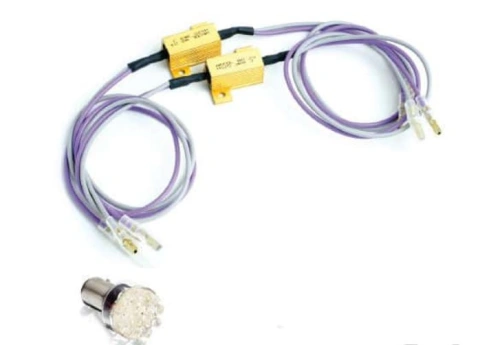 Resistors set CUSTOMACCES HO0001O 3'9 /25W for LEDs turn signals zlatá